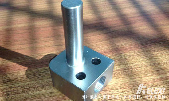 真空钎焊中焊件出现表面氧化会是什么原因